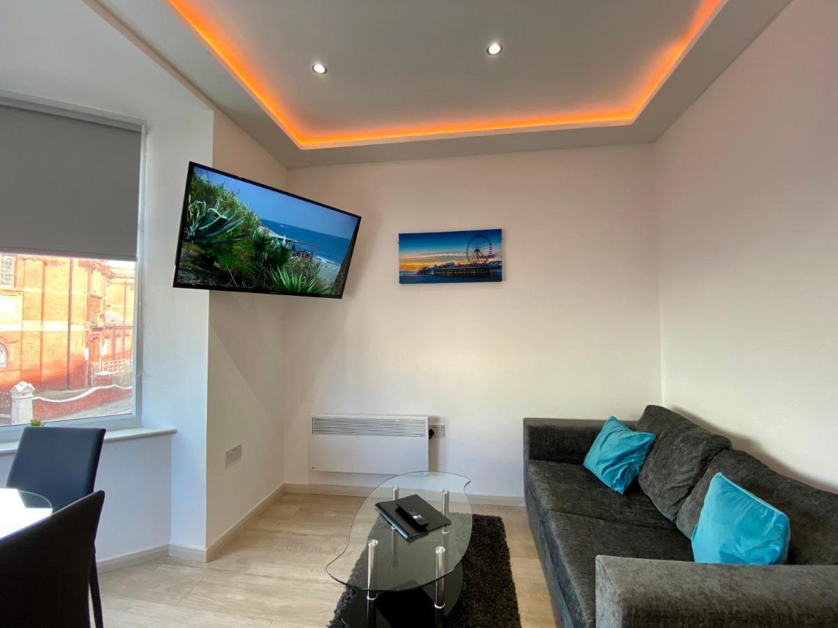 Princess Theatre Beach View Apartments By Blackpool Service Apartments Экстерьер фото