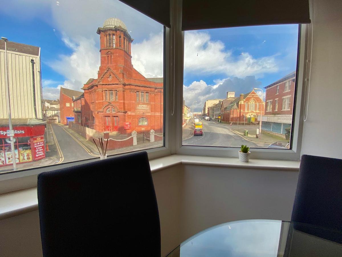 Princess Theatre Beach View Apartments By Blackpool Service Apartments Экстерьер фото