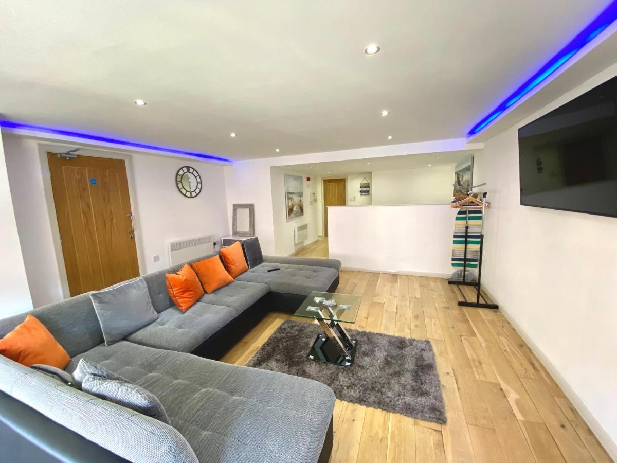 Princess Theatre Beach View Apartments By Blackpool Service Apartments Экстерьер фото